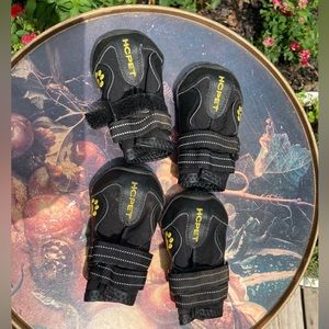 Dog booties by HCpet, size 5 (40-58lb) anti slip, extreme weather protection.